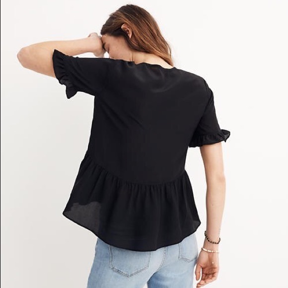 Madewell Tops - Madewell Silk Studio Ruffle Hem Short Sleeve Top